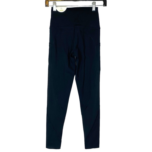 OFFLINE By Aerie Goals High Waisted Pocket 7/8 Legging in Black Size S - Picture 6 of 12